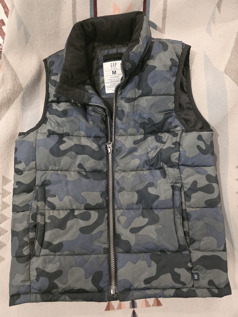 GAP Boy's Camo Puffer Vest- Great Condition (Med)